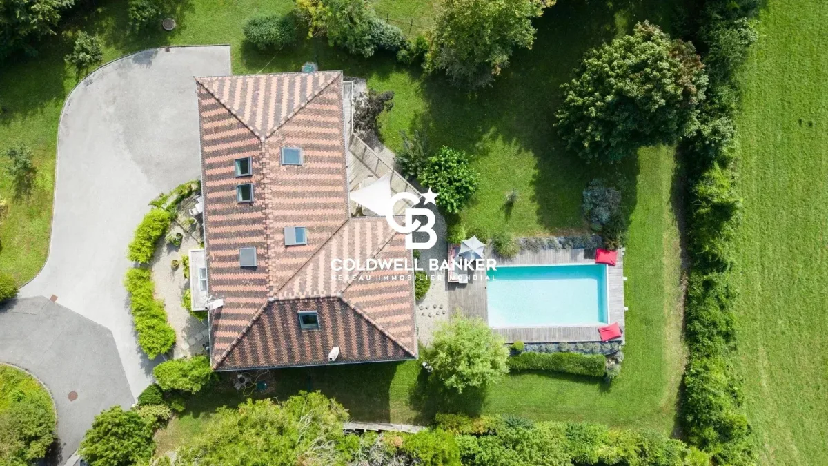 Luxury Villa with Pool and Jura Mountain Views near Geneva — 3