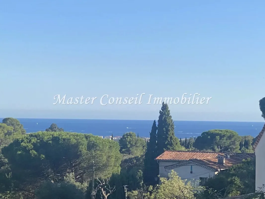Renovated Contemporary Villa with Sea Views in Mougins — 2