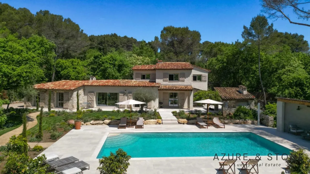 Exceptional Renovated Villa with Pool in Roquefort-les-Pins — 2