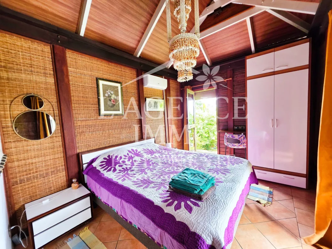 Villa tropicale avec accès mer et plage à Moorea