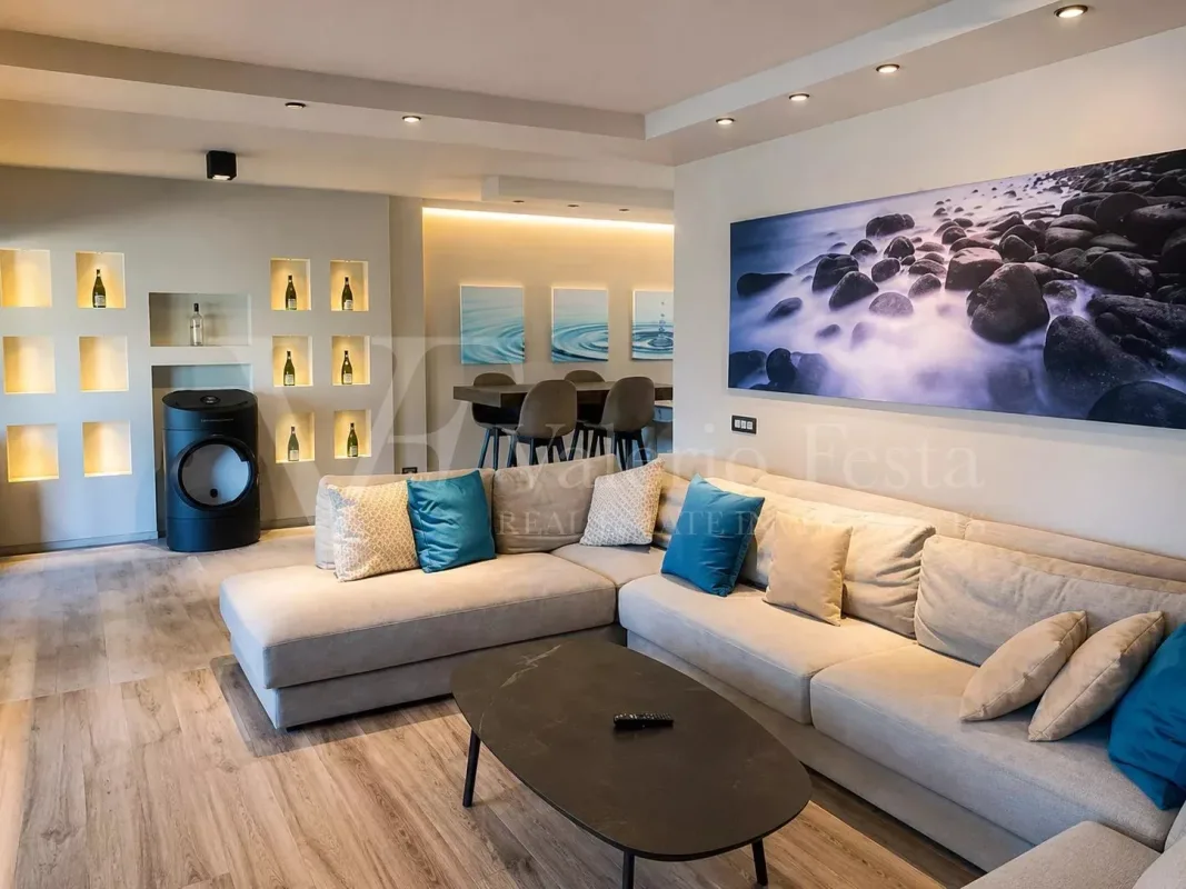 Luxury Villa with Panoramic Views over Monaco — 5