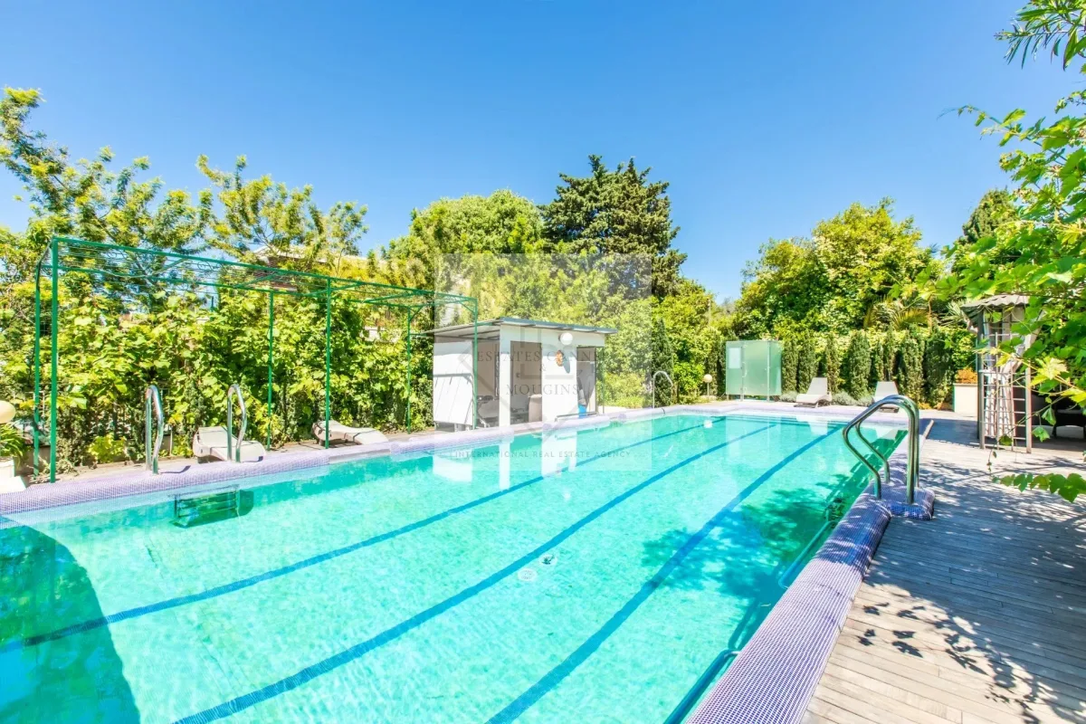 Luxury Villa in Cap d’Antibes – Private Gated Estate — 2