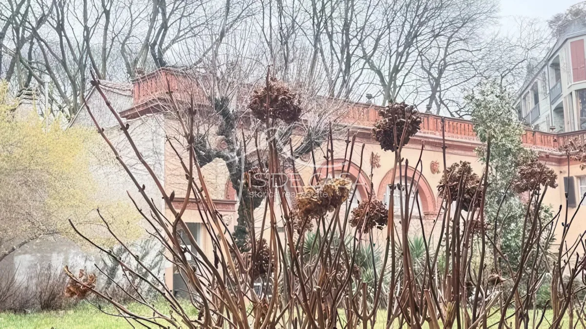 Prestigious Historic Building with Private Garden in the Heart of Mantua — 5