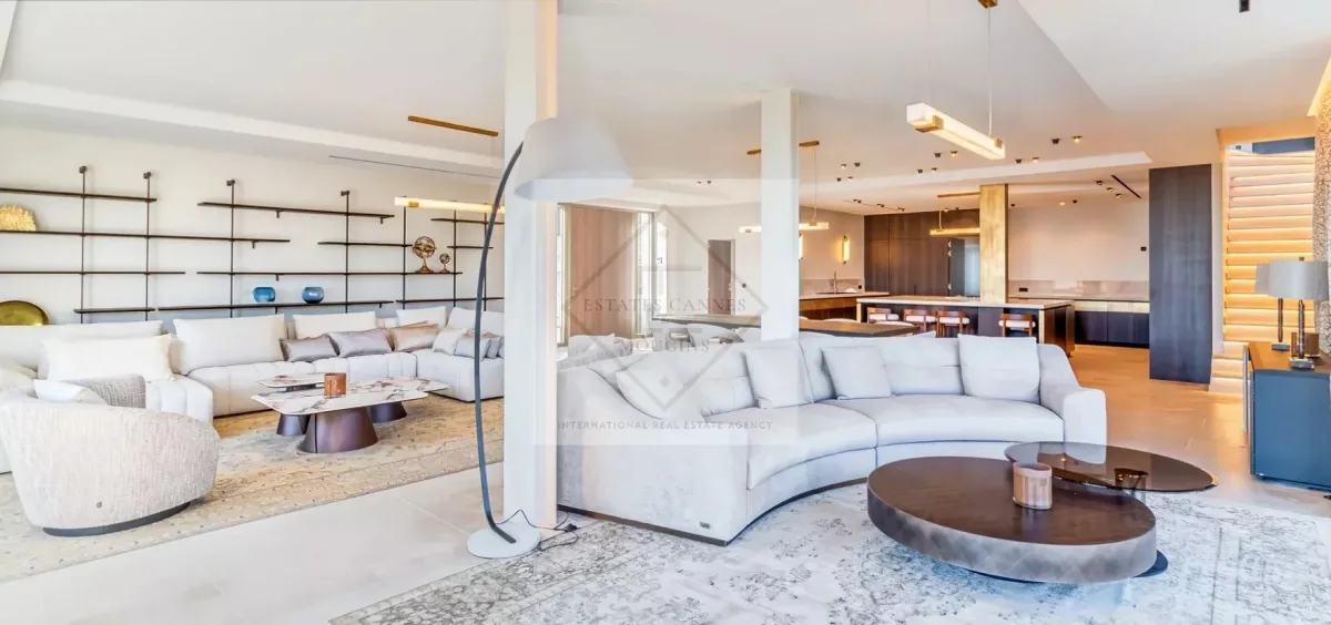 Exceptional Contemporary Villa in Super Cannes – Panoramic Sea Views — 3