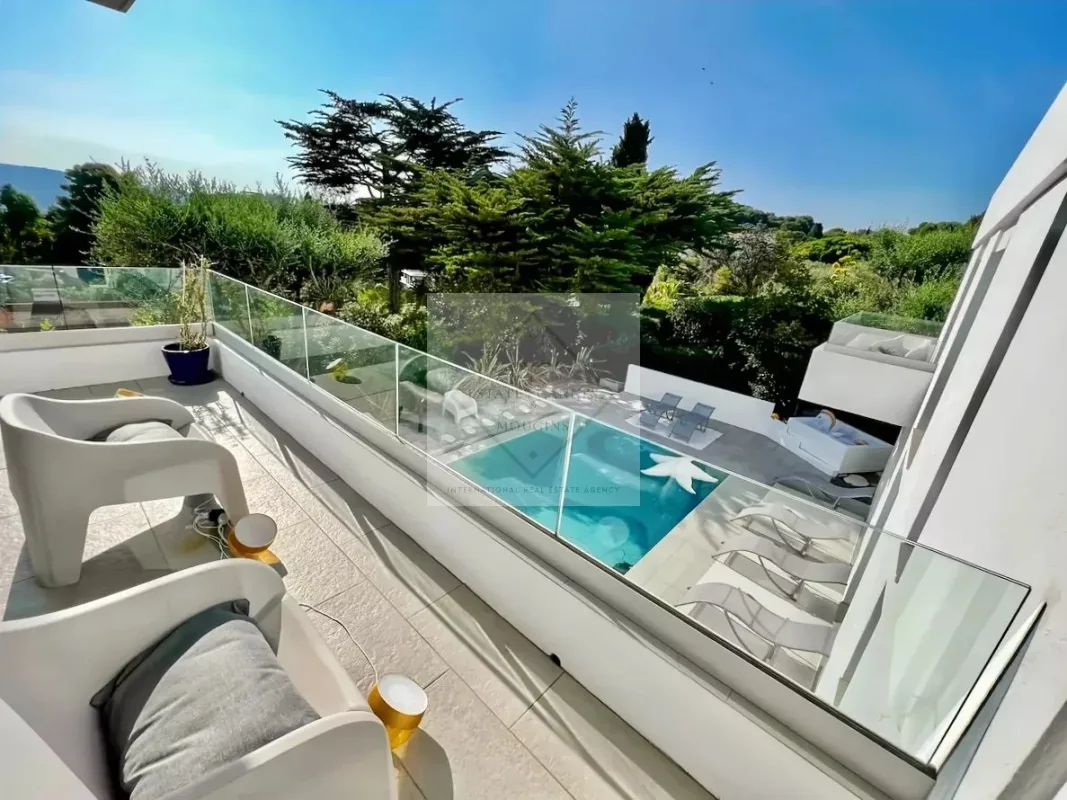 Villa de prestige avec vue mer et piscine à Cannes — 1