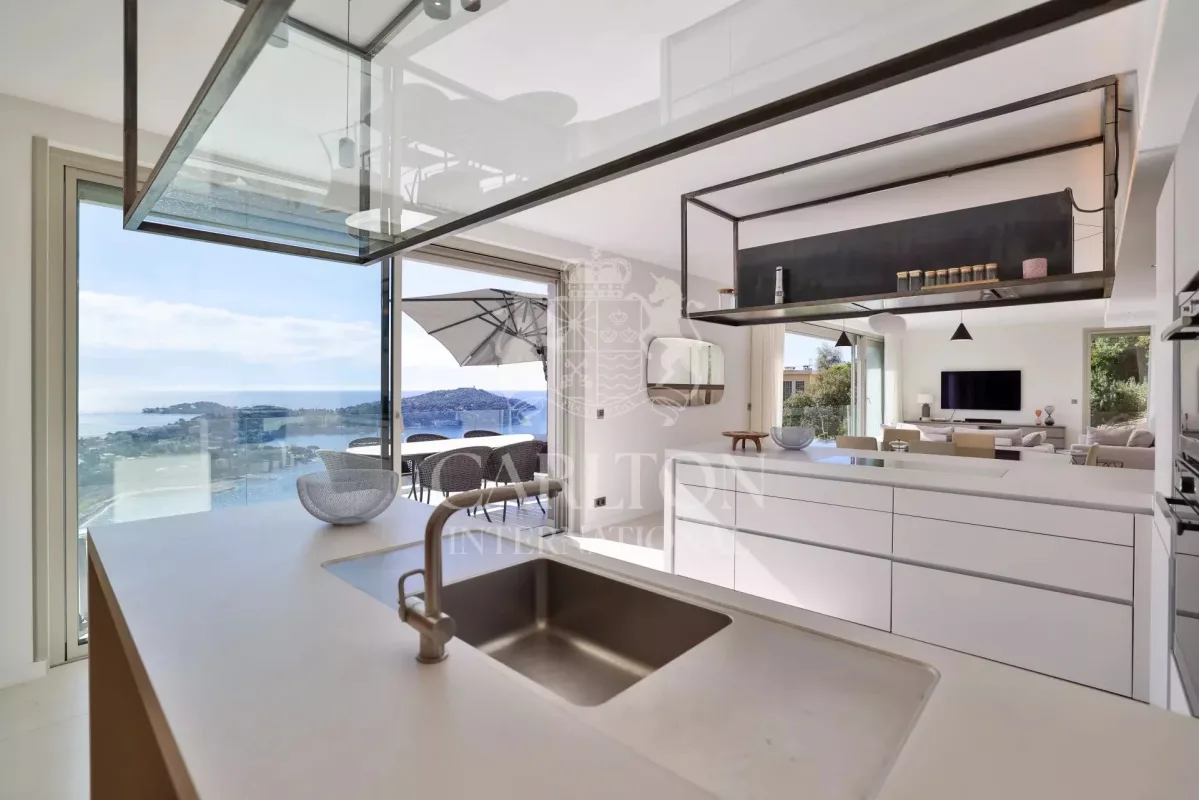 Prestigious Contemporary Villa with Panoramic Sea Views in Villefranche-sur-Mer — 5
