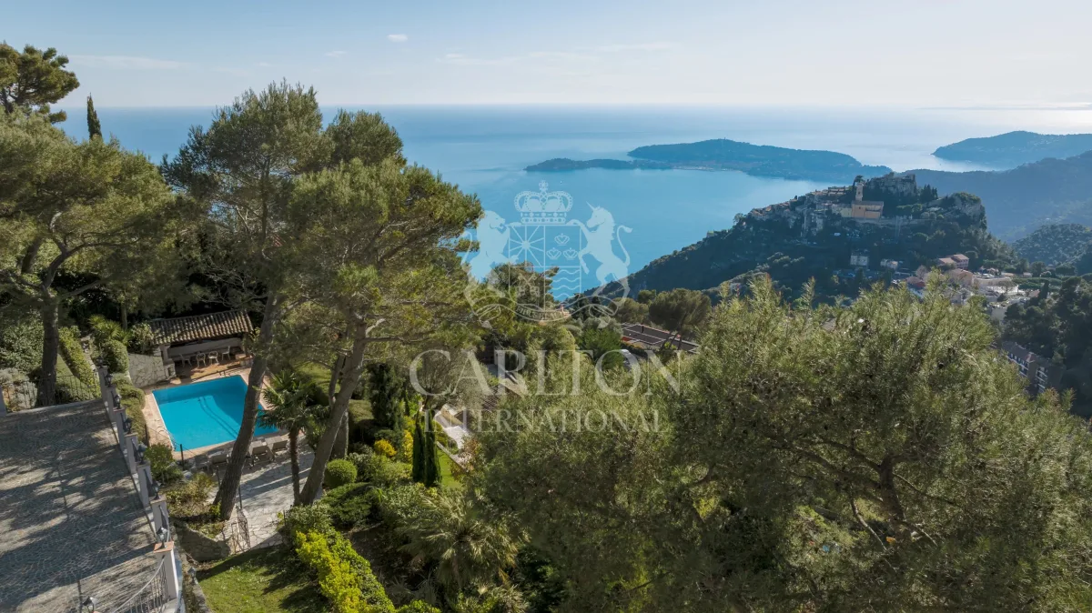 Prestigious Villa with Panoramic Sea Views in Èze — 3