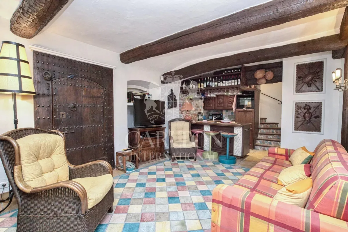 Prestigious Apartment in Saint-Tropez Steps from the Port — 4