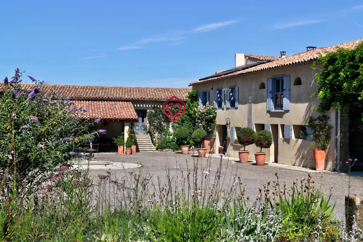 Prestigious Estate for Sale in Villebazy – Luxury, Nature & Privacy — 3