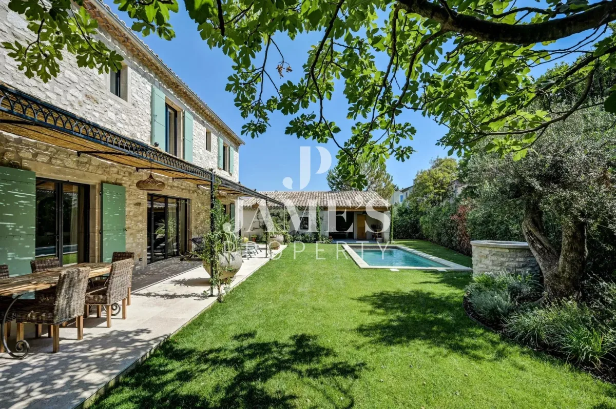 Prestigious Villa with Heated Pool in Saint-Rémy-de-Provence — 5