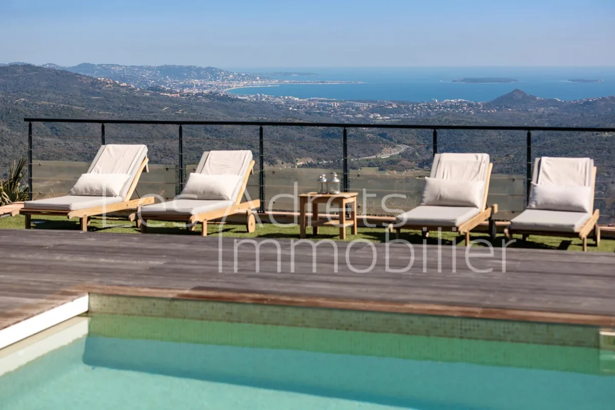 Prestigious Contemporary Villa with Panoramic Cannes Views — 3