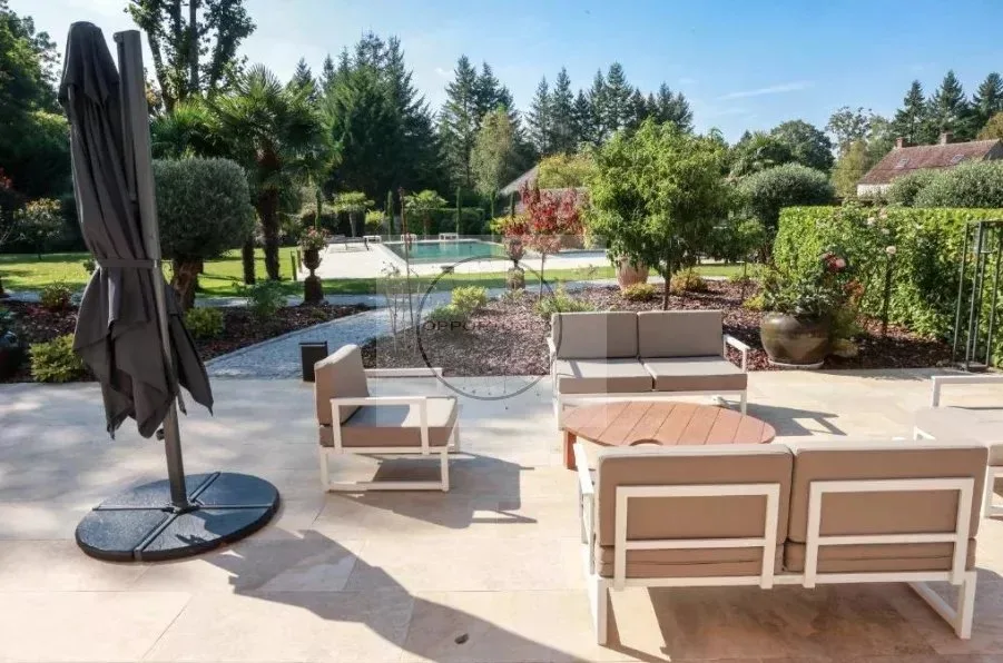 Prestigious Villa for Sale in Samoreau – Exceptional Seine Riverside Estate — 3