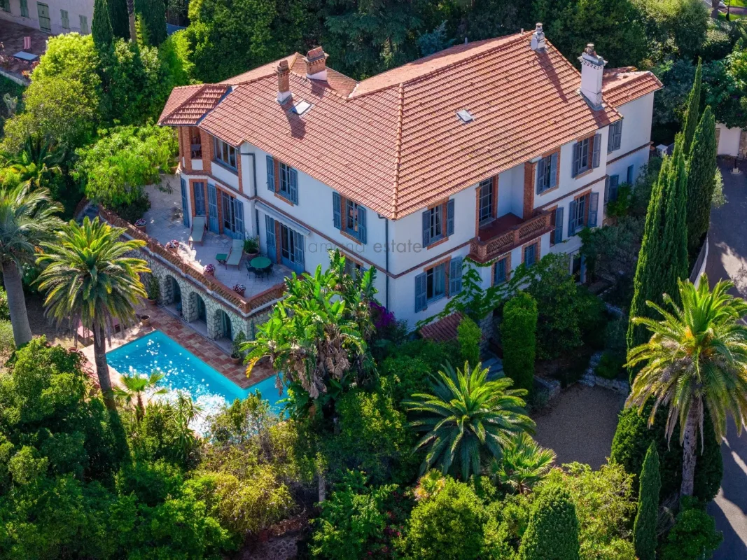 Prestigious Belle Époque Villa with Sea Views in Cannes — 5