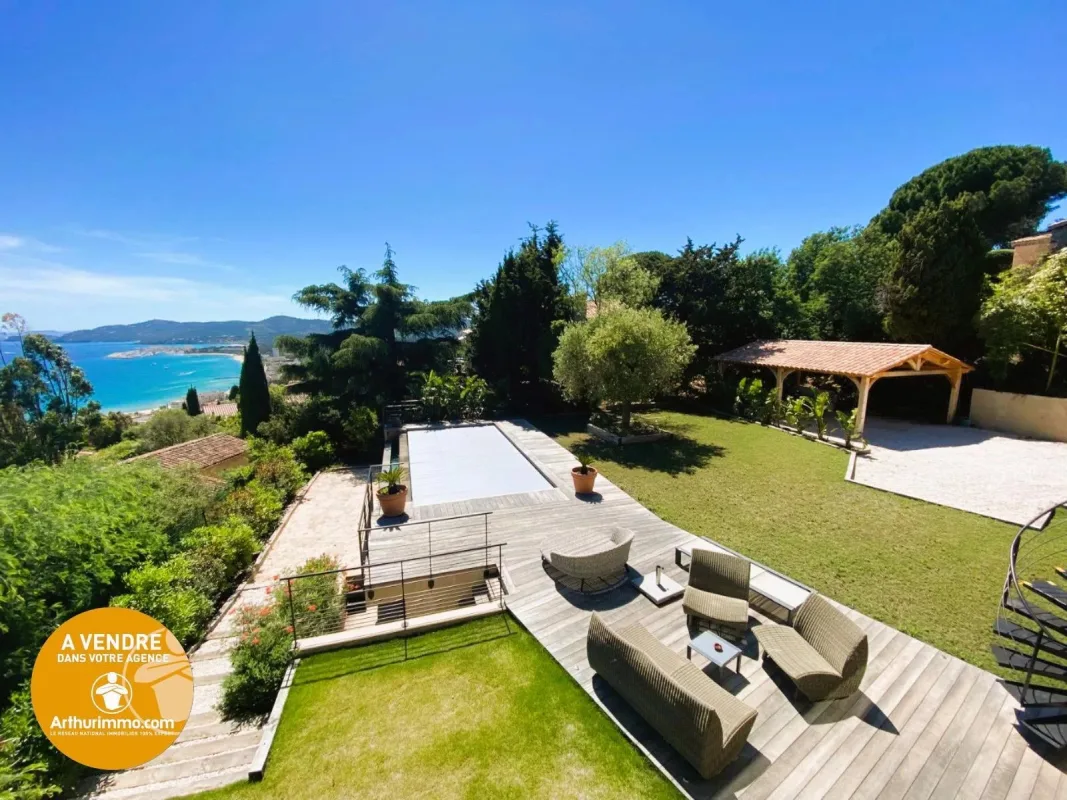 Prestigious Contemporary Villa with Panoramic Sea Views in Le Lavandou — 3