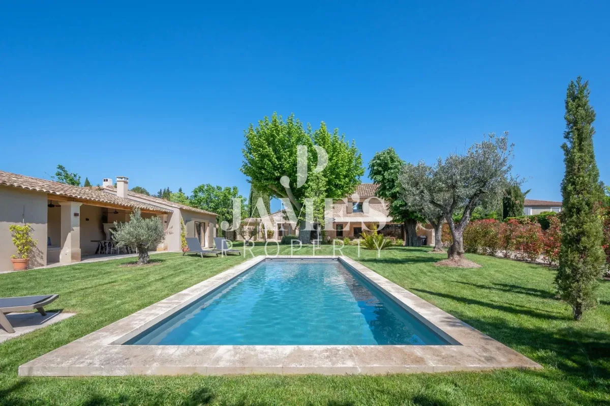 Prestigious Stone Property with Heated Pool in Paradou — 3