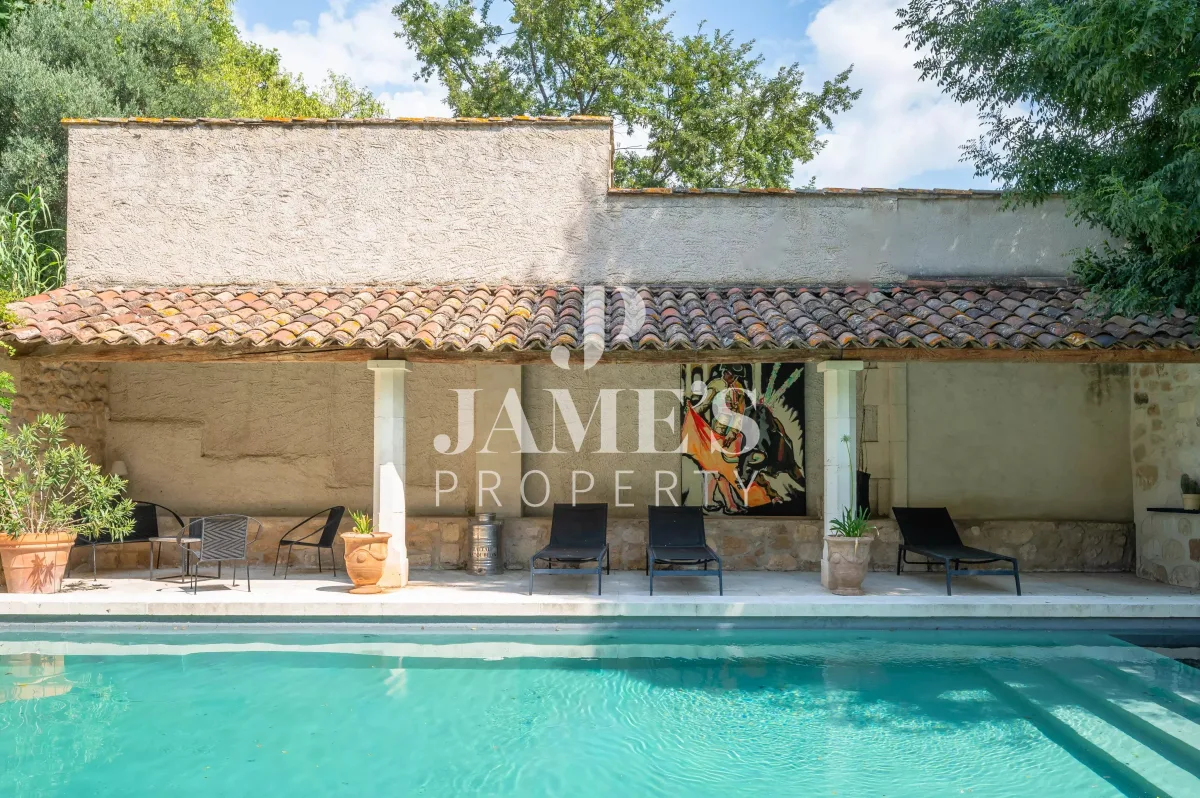 Prestigious Property in Paradou — 17th-Century Provençal Residence — 5