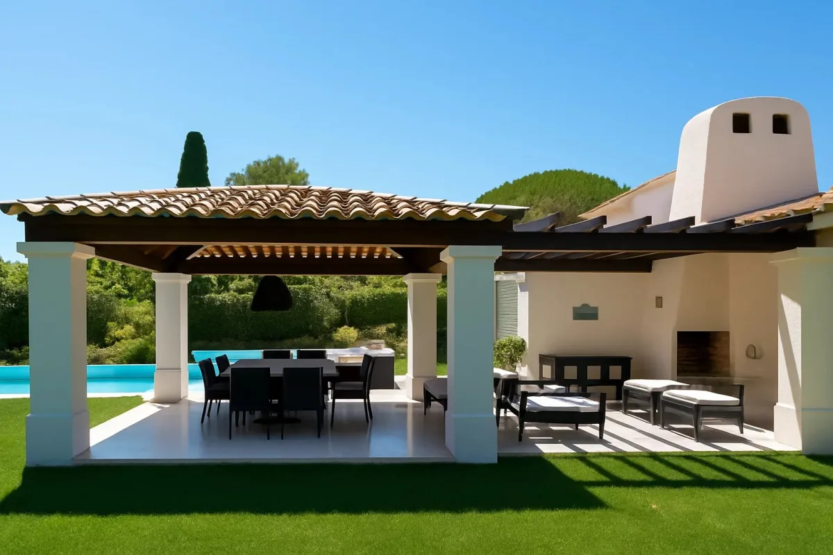 Prestigious Villa for Sale in Saint-Tropez – Private Estate — 3