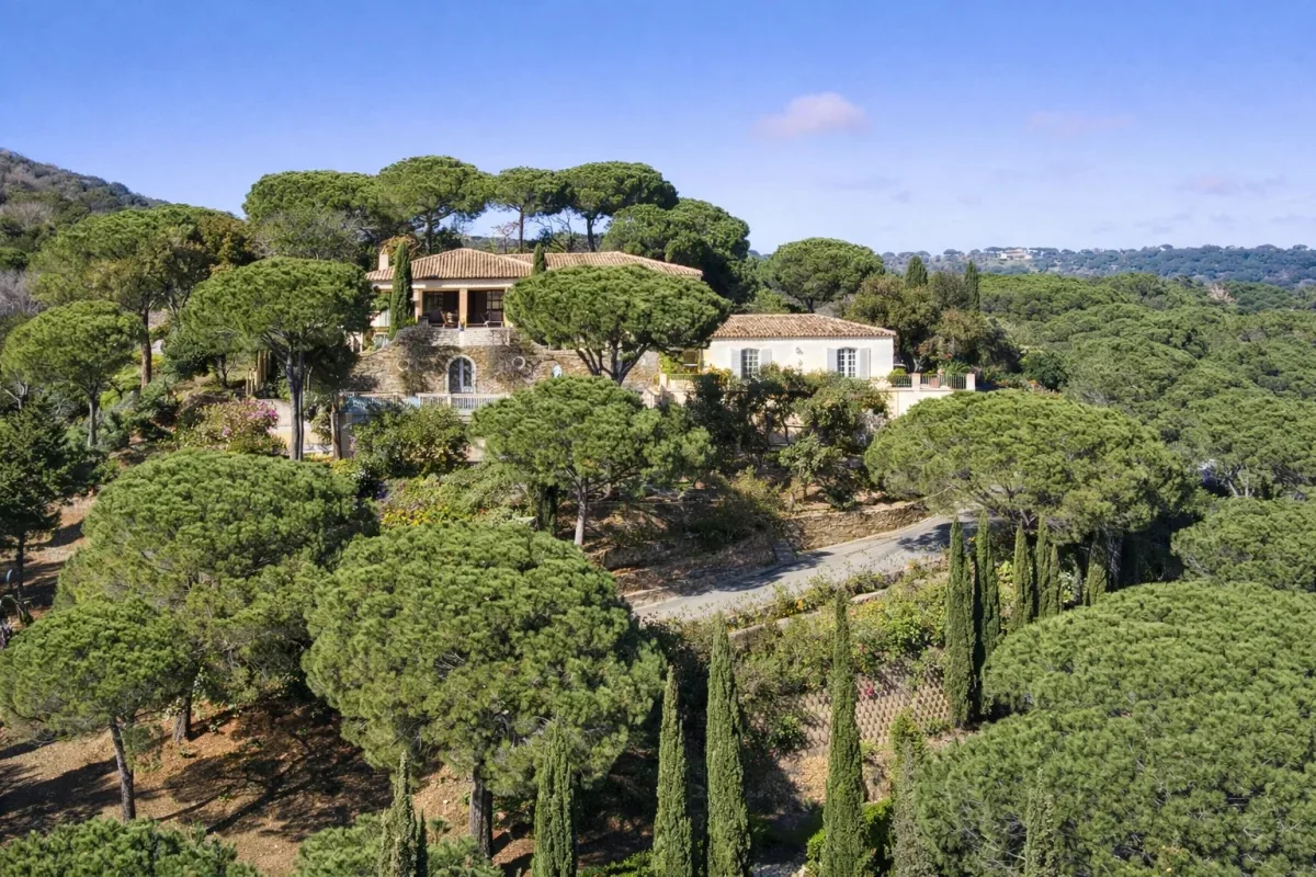 Prestigious Sea View Estate for Sale in Ramatuelle — 5