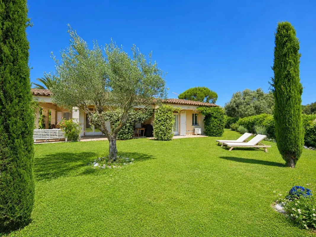 Prestigious Villa in Grimaud with Views over the Gulf of Saint-Tropez — 5