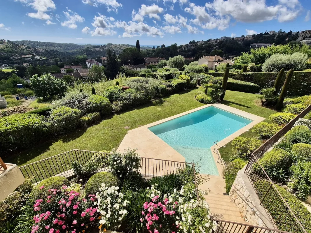 Sea View Villa for Sale in Vence – Private Estate — 4