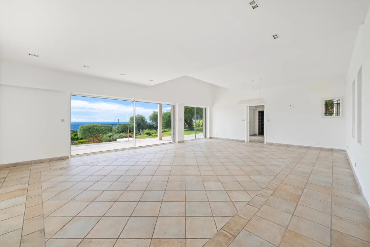 Prestigious Property with Panoramic Sea Views in Nice Gairaut — 5