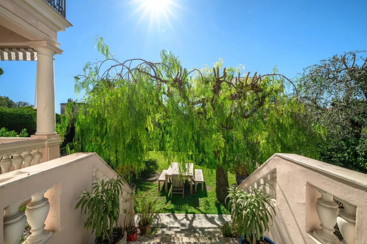 Prestigious Historic Mansion with Garden in Nice Cimiez — 3