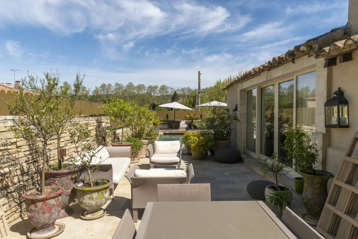 Prestigious 17th-Century Residence with Pool in Paradou — 5