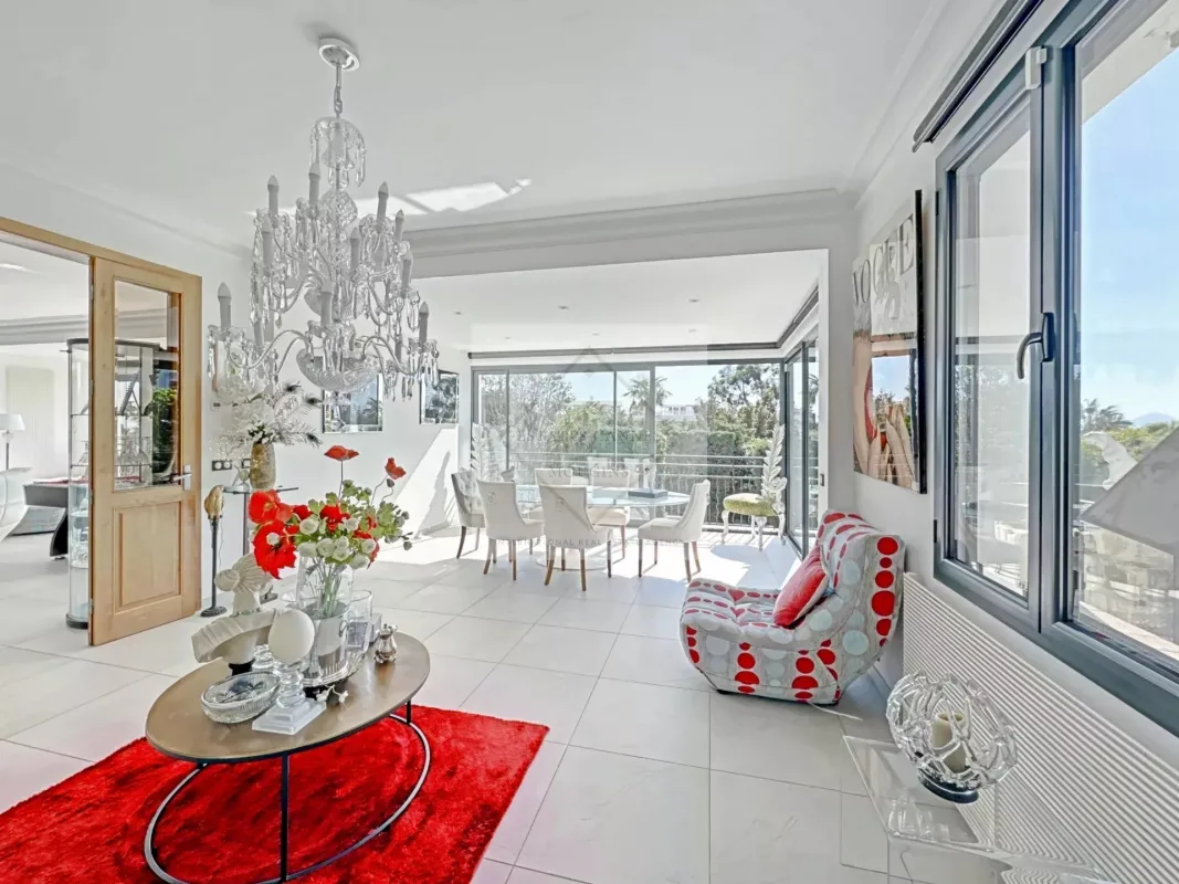 Prestigious Sea-View Villa in Cannes La Californie — 3