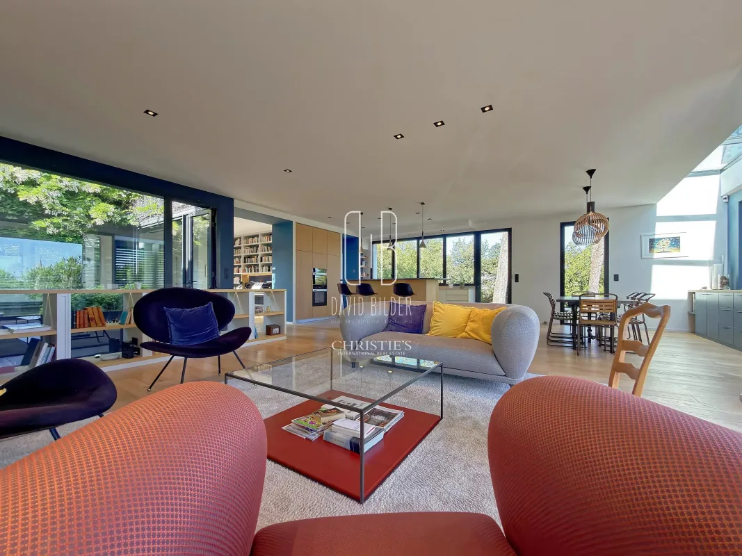 Prestigious Contemporary Architect-Designed Villa in Arradon — 3