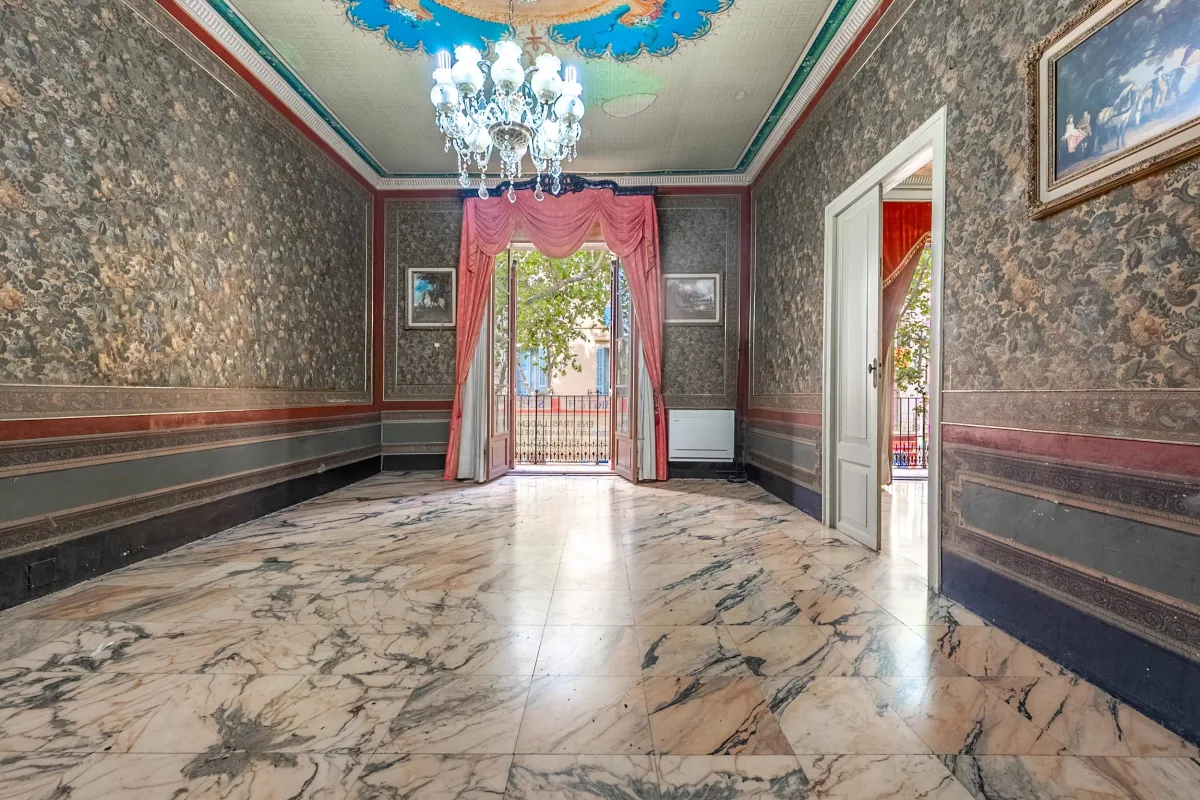 Casa Mercedes Soler, Prestigious Historic Residence in Vilanova — 2