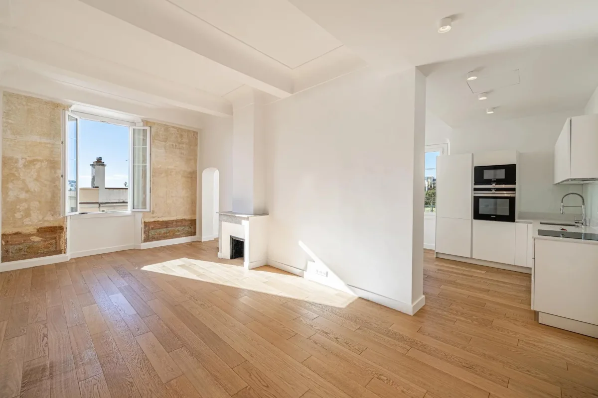 Prestigious 4/5-Room Sea View Apartment – Old Nice — 4