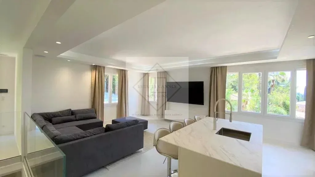 Prestigious Villa with Panoramic Views in Mougins — 5