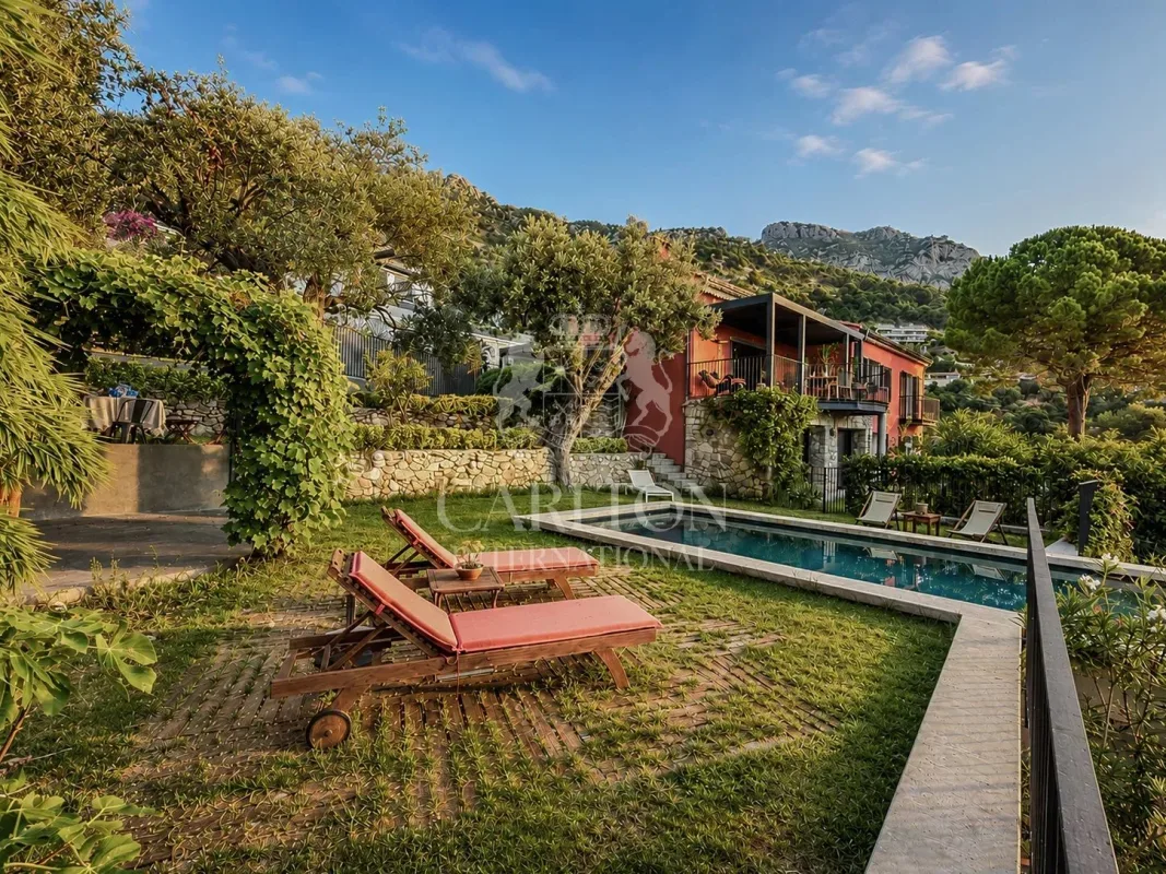 Prestigious Luxury Villa with Panoramic Monaco Views — 2