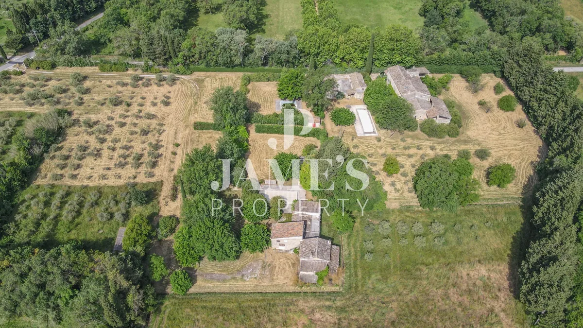 Prestigious Stone Estate on 3 Hectares in Eygalières — 3