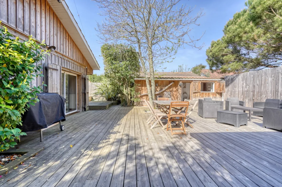 Charming Villa Near the Ocean in Lège-Cap-Ferret — 1