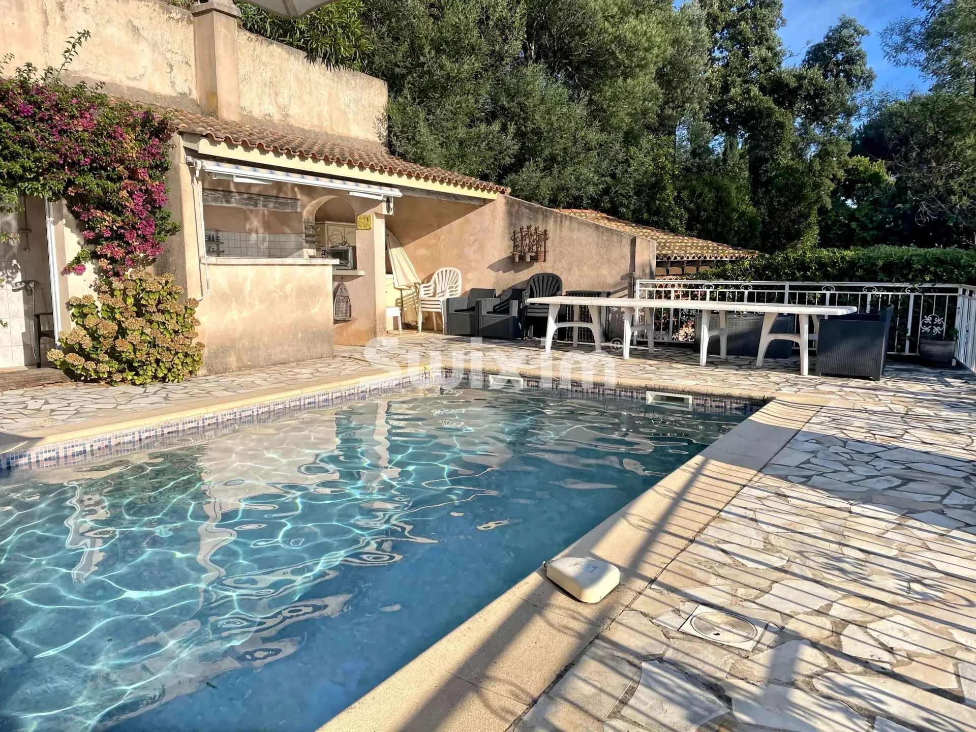 Prestigious Sea View Villa in La Croix-Valmer — 1