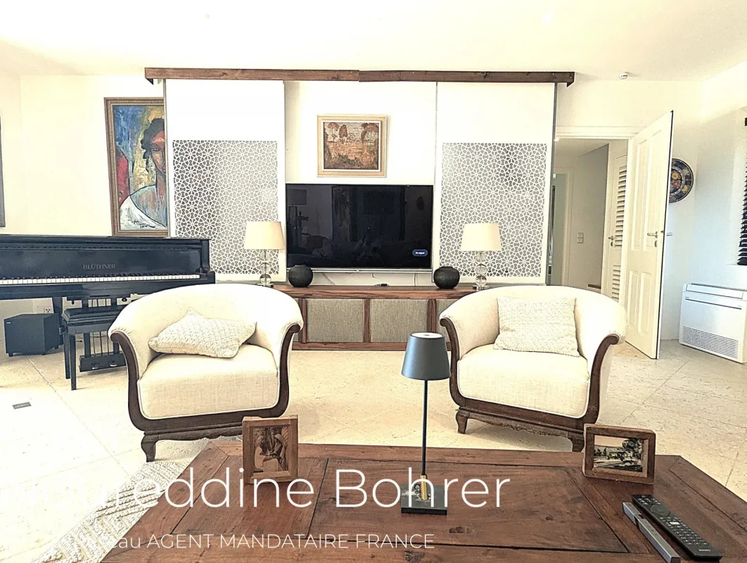 Prestigious Provençal Villa with Sea Views in Grimaud — 5
