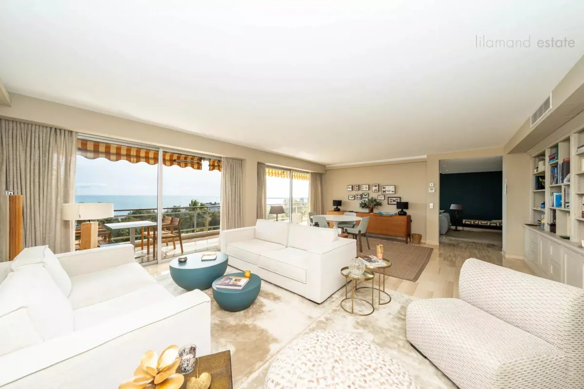 Prestigious Apartment in Cannes Eden with Panoramic Sea Views — 2