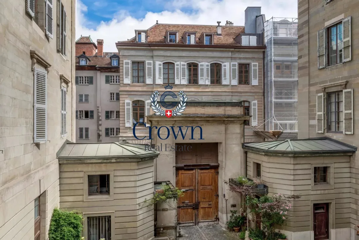 Prestigious Character Apartment in Geneva Old Town — 5