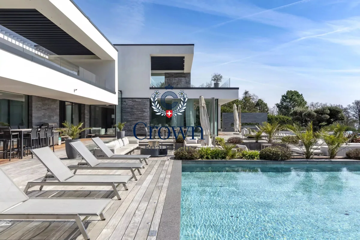 Prestigious 2,000 m² Villa in Mies, Vaud Riviera — 4