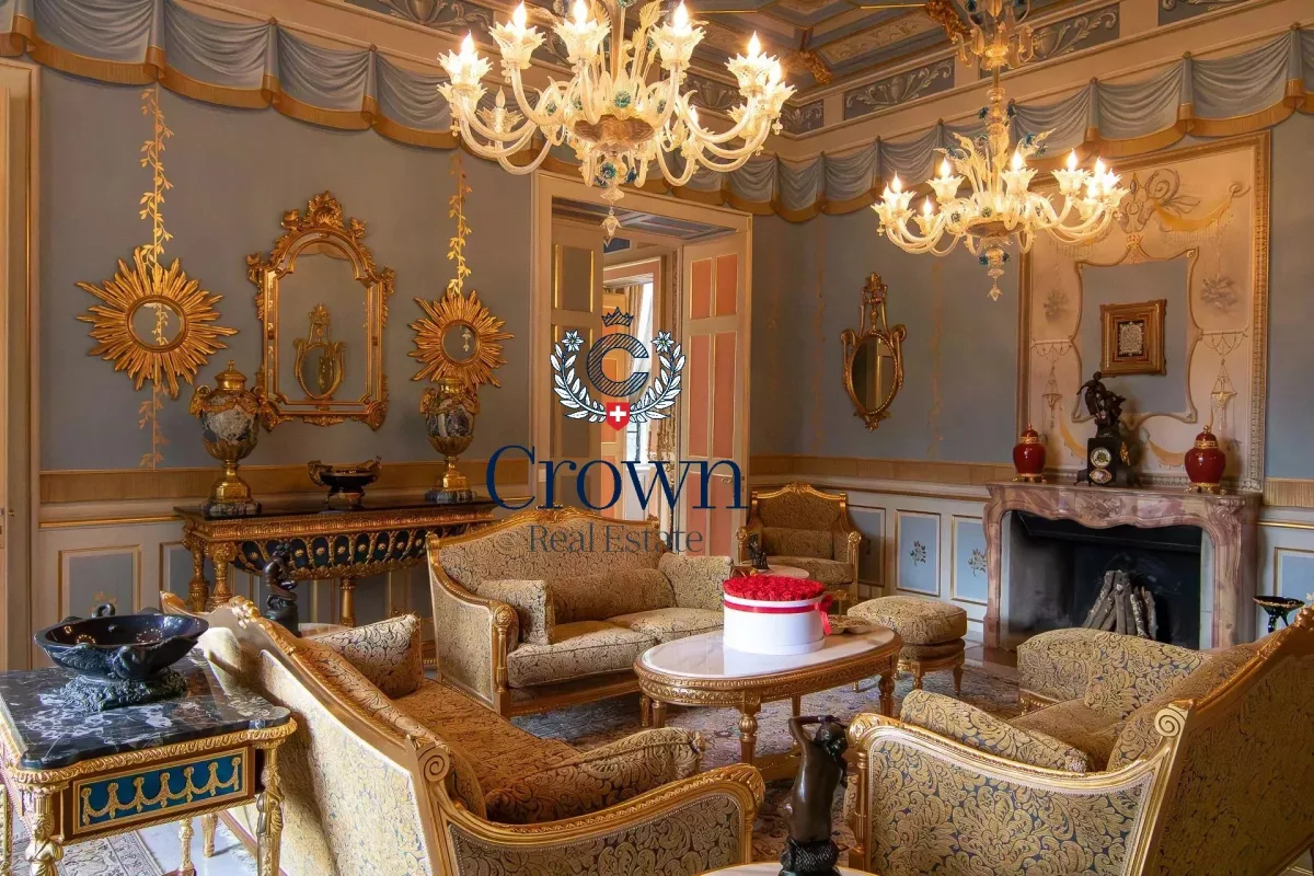 Prestigious El Masr Castle in Cologny Overlooking Lake Geneva — 2