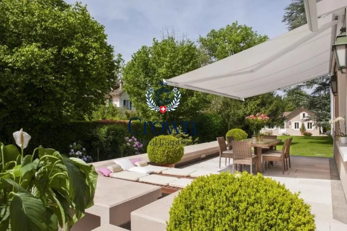 Prestigious Property with Private Park in Chêne-Bougeries — 2