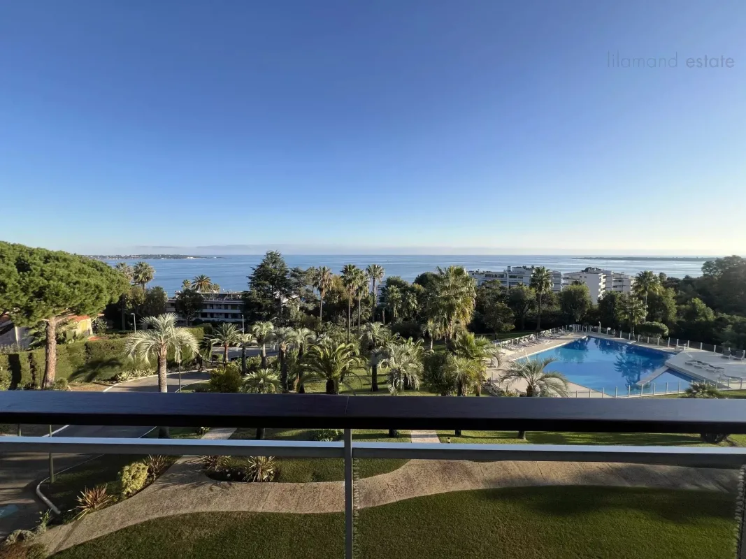Prestigious Apartment in Cannes Eden with Panoramic Sea Views — 4