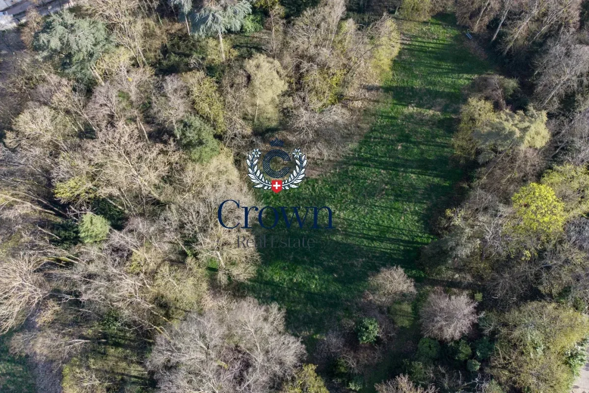 Prestigious Château Estate with Parkland and Vineyards in Rully — 3