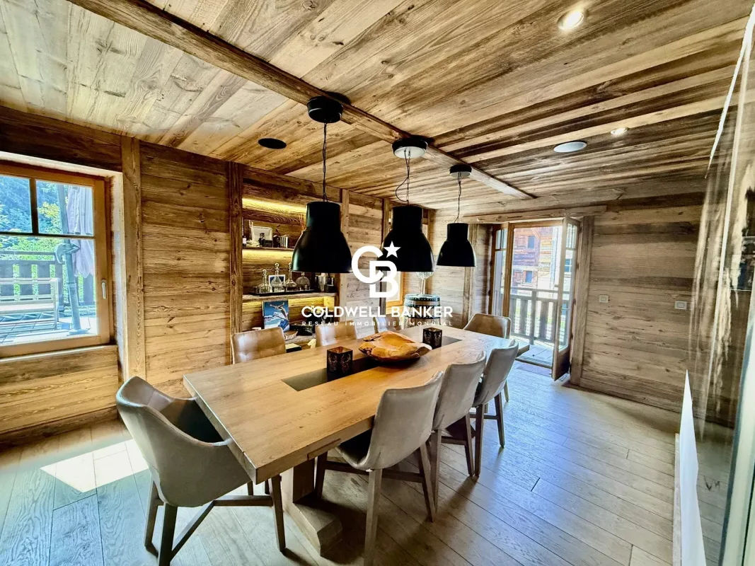Prestigious Duplex Apartment with Terrace in Megève — 5