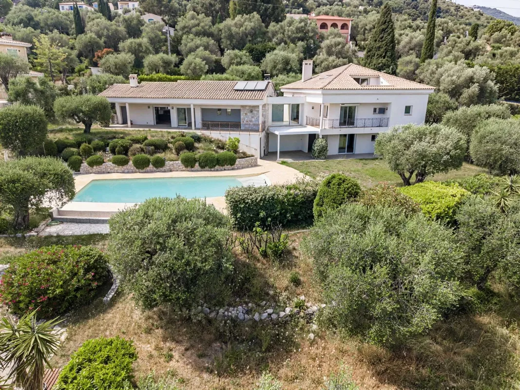Prestigious Luxury Villa with Panoramic Sea Views in Gairaut, Nice — 2