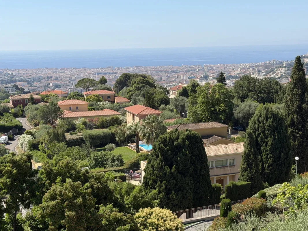 Prestigious Villa with Panoramic Sea Views in Gairaut, Nice — 2