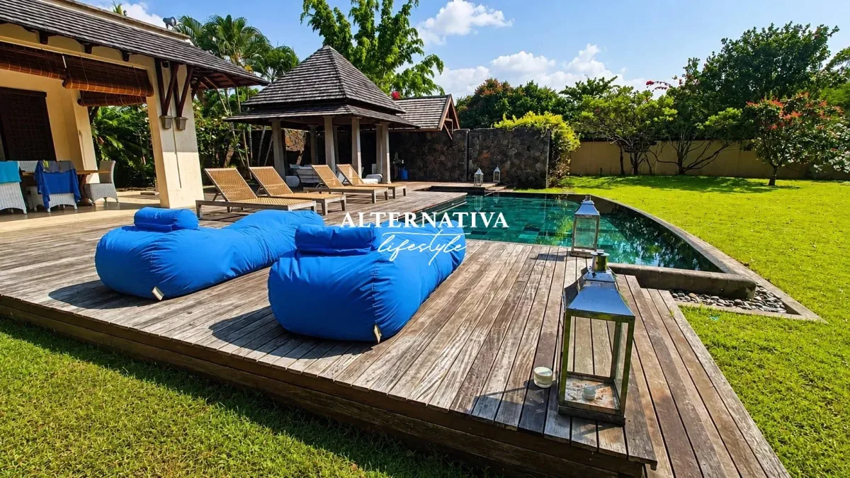 Prestigious Villa for Sale at Tamarina Golf Estate, Mauritius — 2
