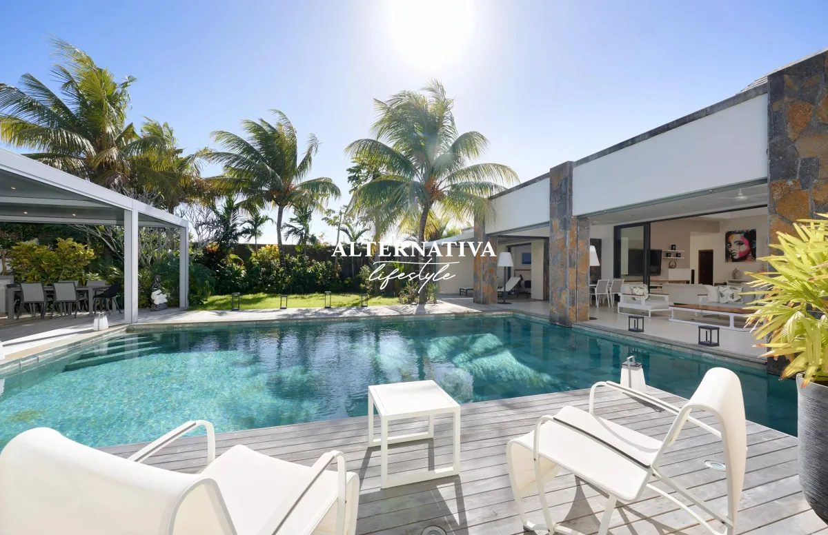Prestigious Contemporary Villa for Sale in Grand Baie, Mauritius — 2