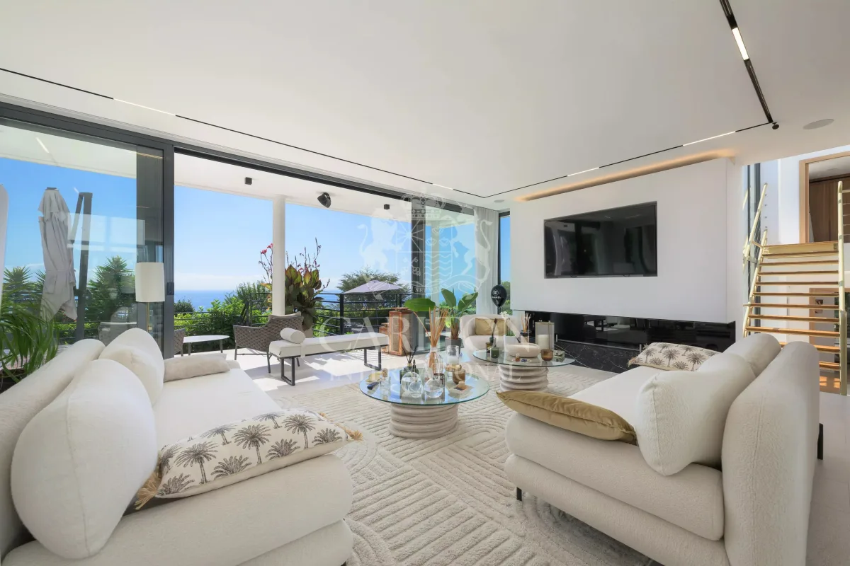 Prestigious Contemporary Villa with Sea Views in Èze — 5